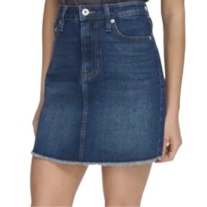 New Women’s DKNY Mid Rise Denim Skirt Size 12